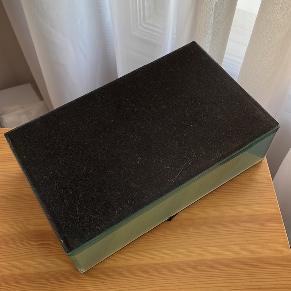 Glass mirror jewellery box - Picture 4 of 5